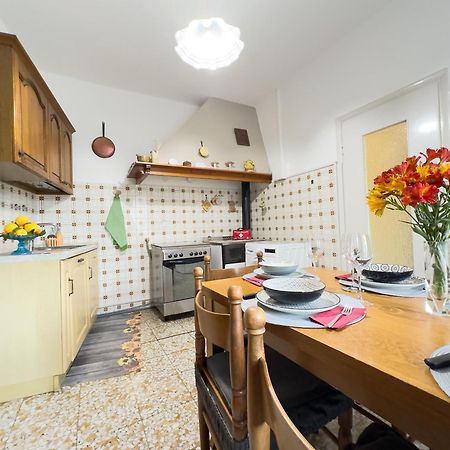 Appartement Sanremo Mare E Relax - Affittasi "Casa Illiade" Con Parcheggio Libero, Terrazza E Wi-Fi Extérieur photo