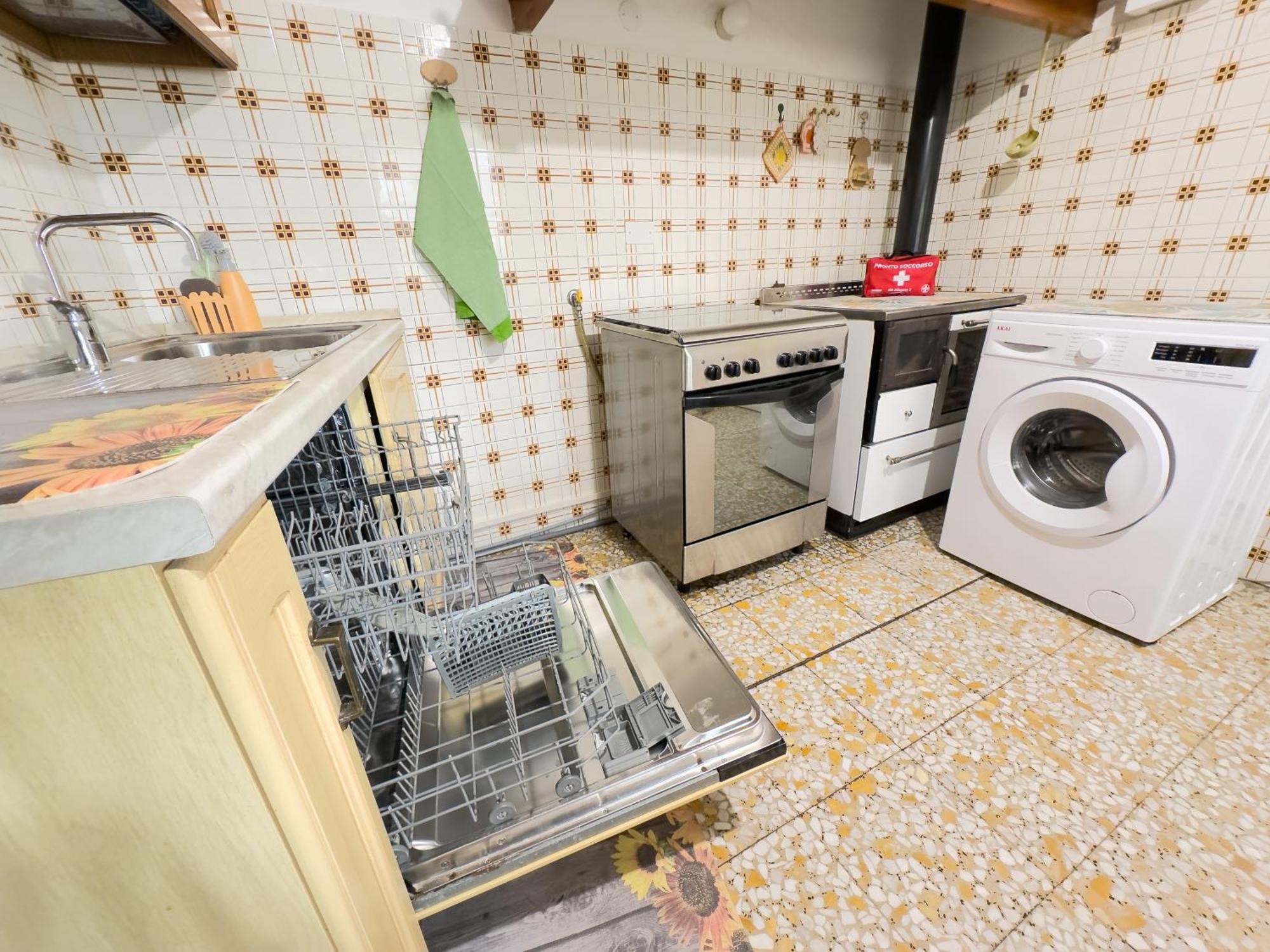 Appartement Sanremo Mare E Relax - Affittasi "Casa Illiade" Con Parcheggio Libero, Terrazza E Wi-Fi Extérieur photo